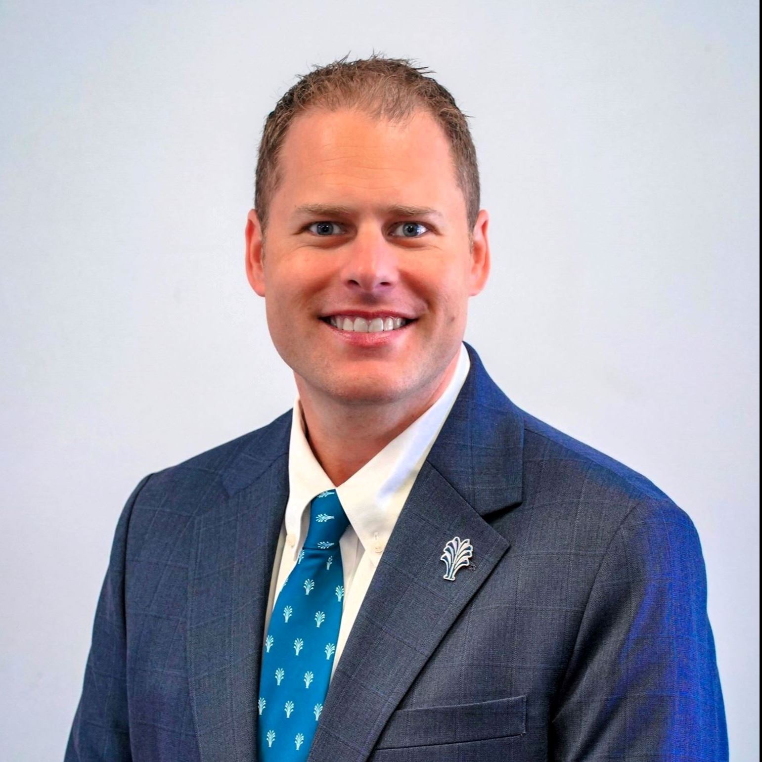 Shawn Headshot May 2025